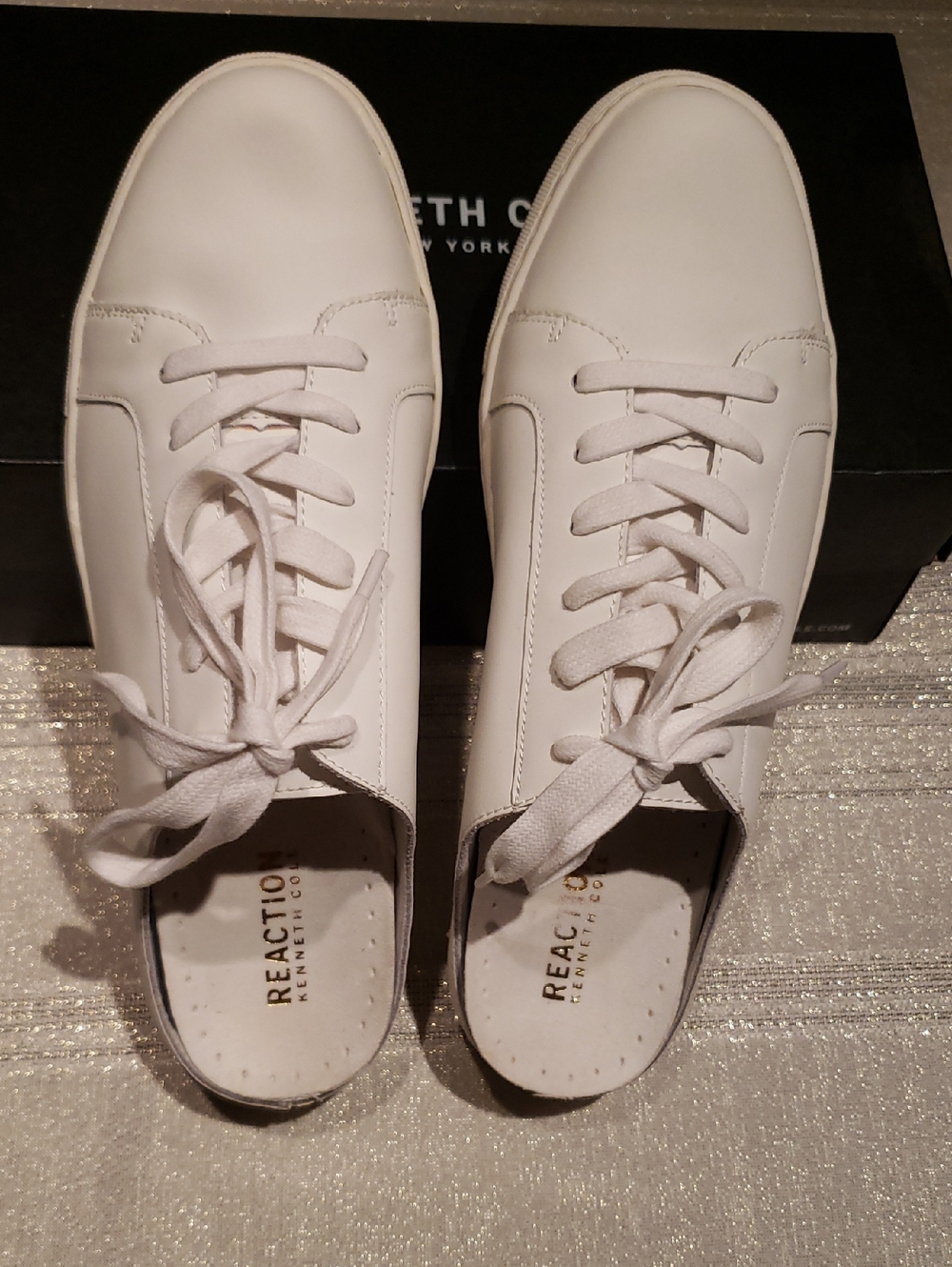 Kenneth Cole NWOT Flats Leather Low-Top Lace Mule Sneakers Open Back Clog Womens